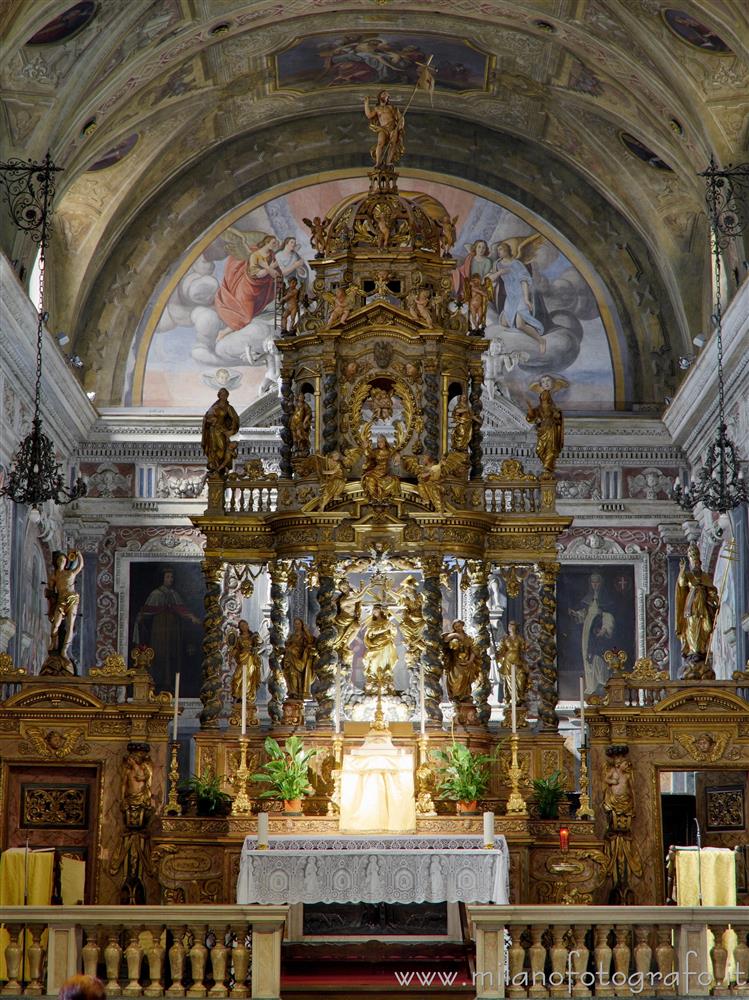 Biella (Italy) - Main altar of the Church of the Holy Trinity